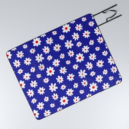 Daisy Pattern (blue/red/white) Picnic Blanket