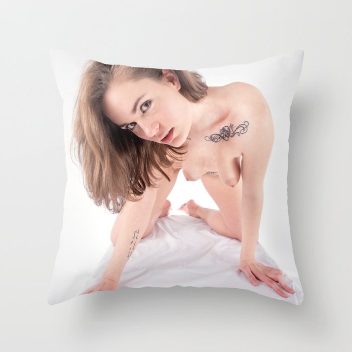 5468 Kma Sensual Brown Eyed Nude Woman On All Fours Throw Pillow