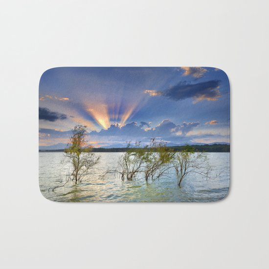 "Sunrays at the lake at sunset" Bath Mat