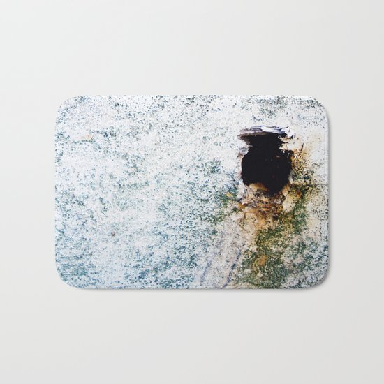 Hole Bath Mat