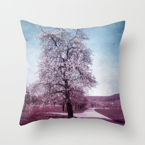 FLEURISSANTE Throw Pillow