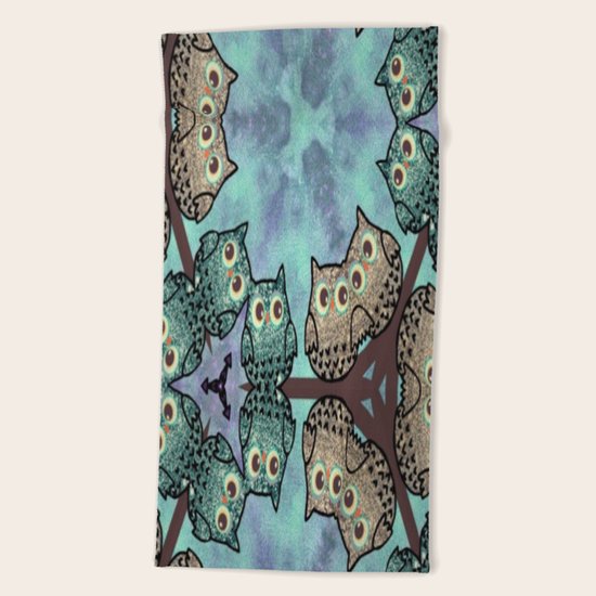 owl-99 Beach Towel