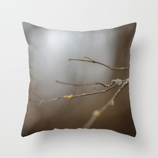 Into the forest Throw Pillow
