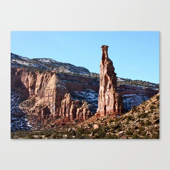 Independence Monument 1.0 Canvas Print