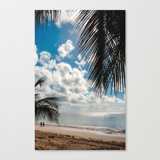Couple at the beach Canvas Print