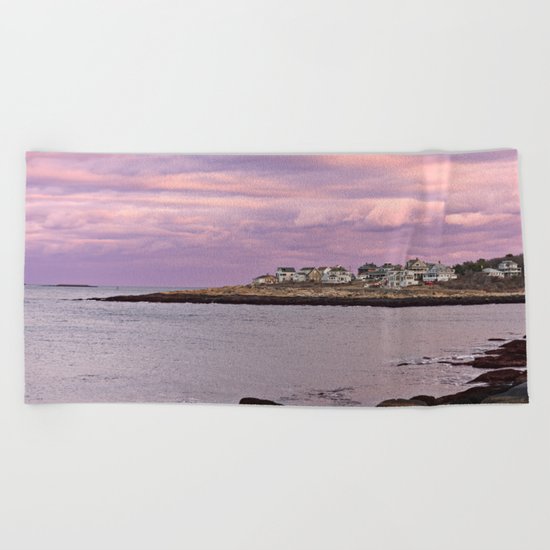 pigeon cove sunset Beach Towel