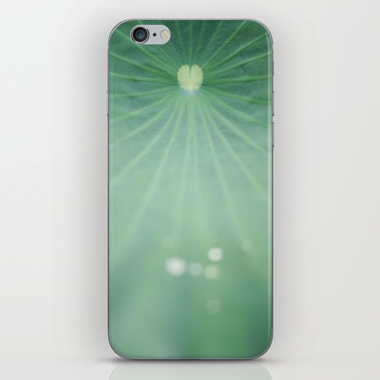 Love comes naturally iPhone & iPod Skin