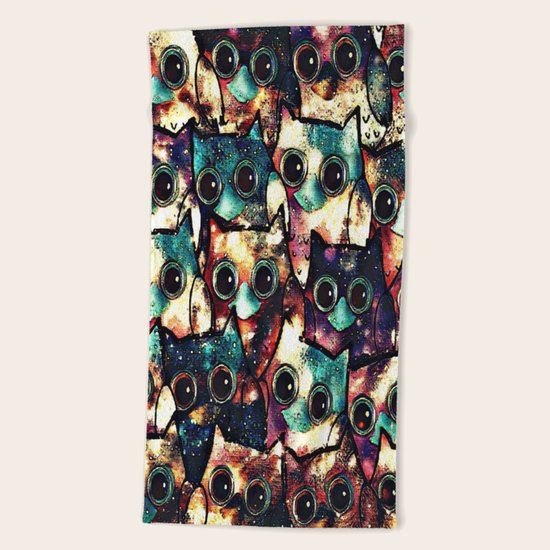 owl-345 Beach Towel