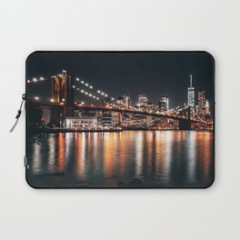 Brooklyn Bridge and Manhattan skyline at night in New York City Laptop Sleeve
