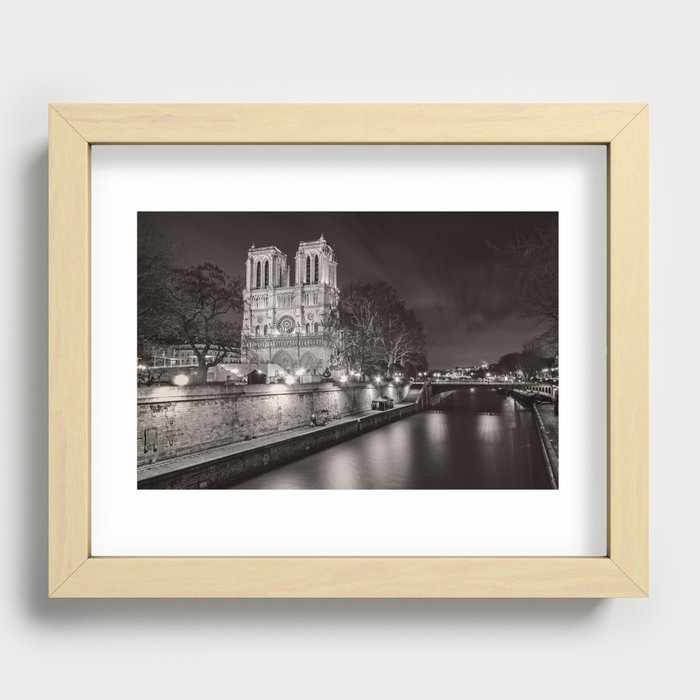Notre Dame Cathedral, Paris, France on the River Seine black and white ...