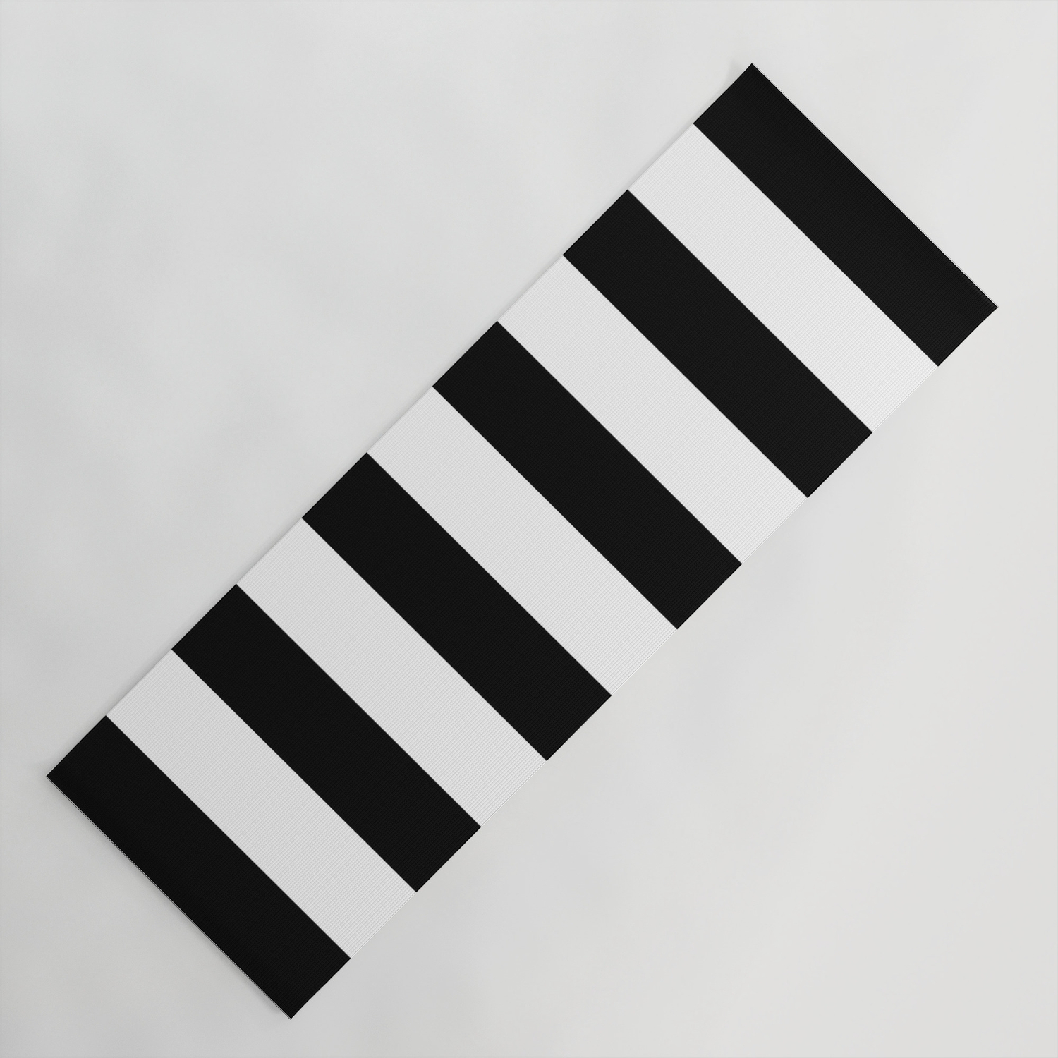 black and white yoga mat