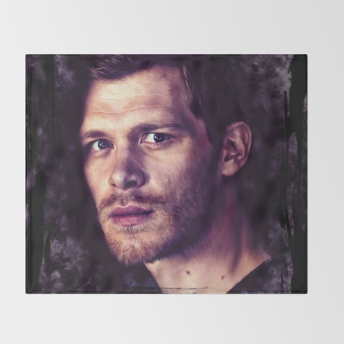 Klaus Mikaelson Decke Von Elaine Captain Swan Society6