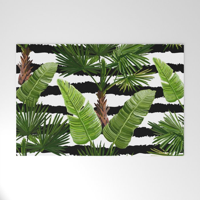 Beautiful seamless vintage floral summer pattern with palm trees, tropical leaves Welcome Mat