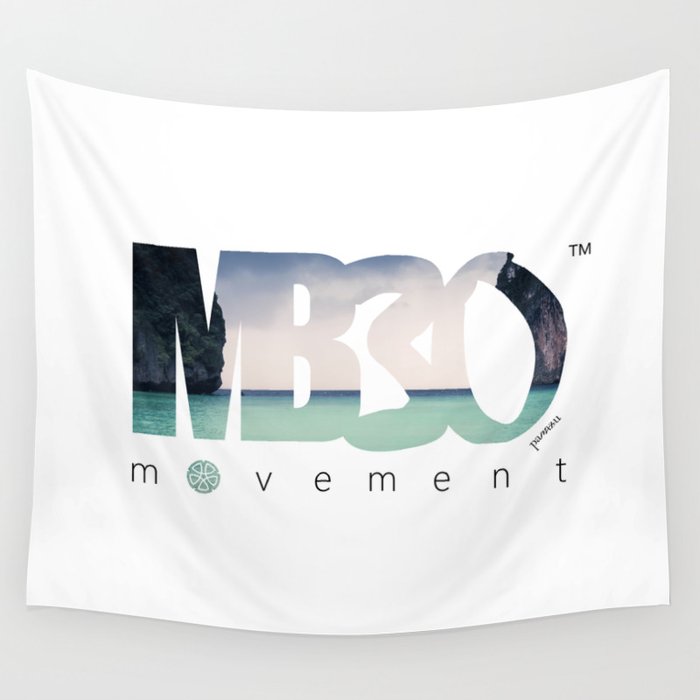 MB30 Movement by the Ocean Wall Tapestry