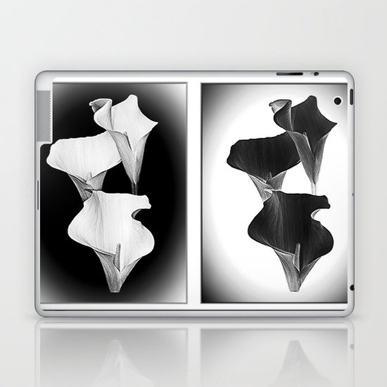 Calla Lillies. Black + White. Laptop & iPad Skin