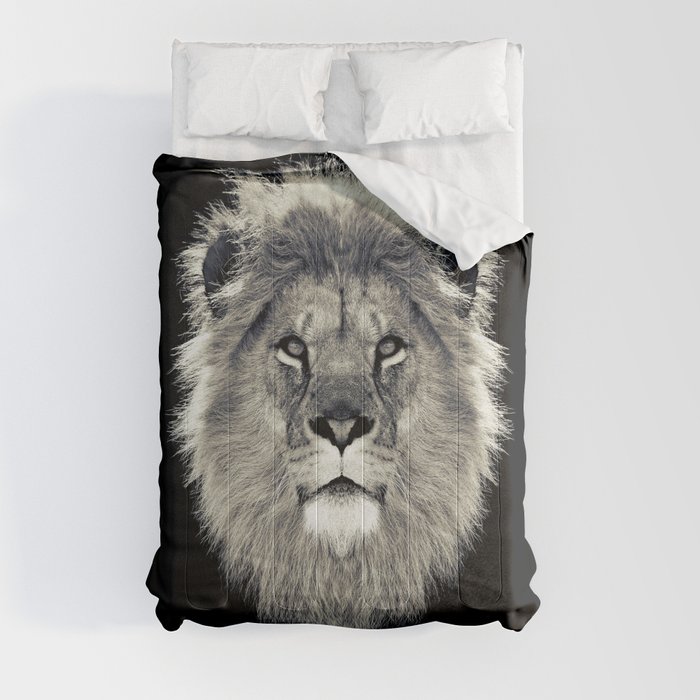 Lion Portrait Comforter