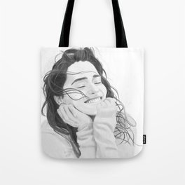 Smiling Emilia Clarke Tote Bag