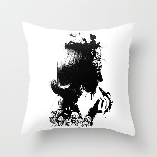 WOMAN SOLDIER Throw Pillow