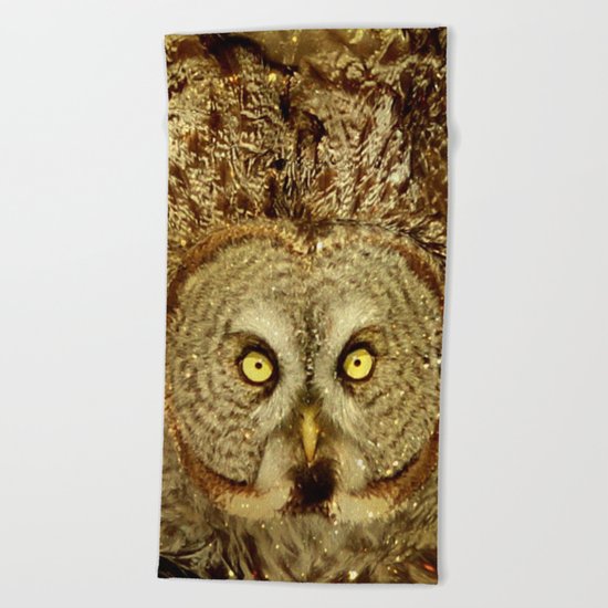 Queen of the night Beach Towel