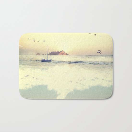 The Dreamy Mountain Bath Mat