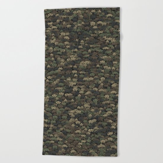 Invaders camouflage Beach Towel