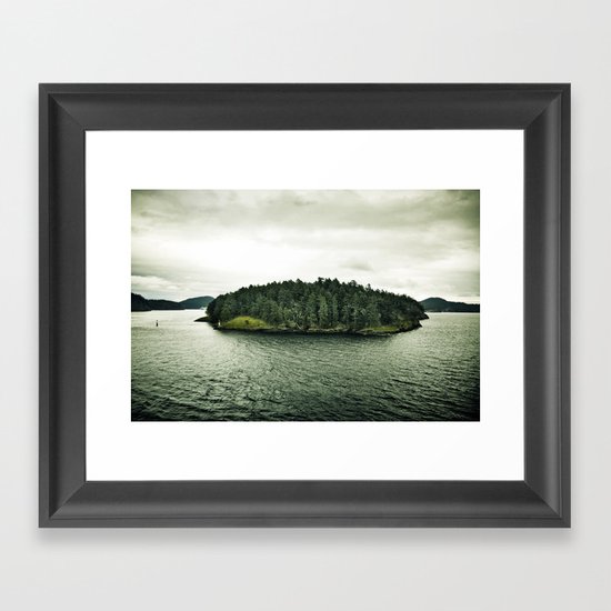 L'île Mysterieuse Framed Art Print