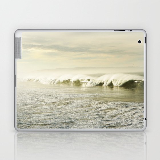 Pismo Waves Laptop & iPad Skin