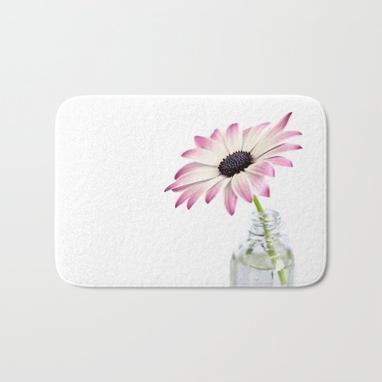 delicate single daisy flower Bath Mat