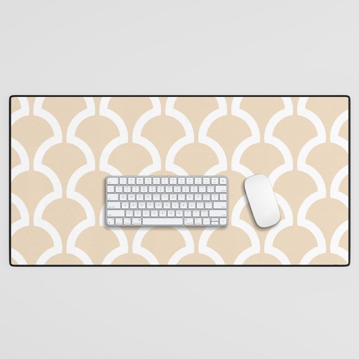 Classic Fan or Scallop Pattern 731 Beige Desk Mat