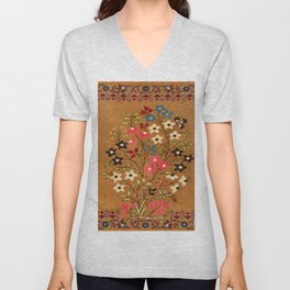 Kashan Vintage Central Persian Mat Print V Neck T Shirt