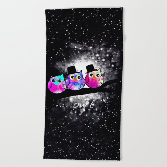 owl-434 Beach Towel