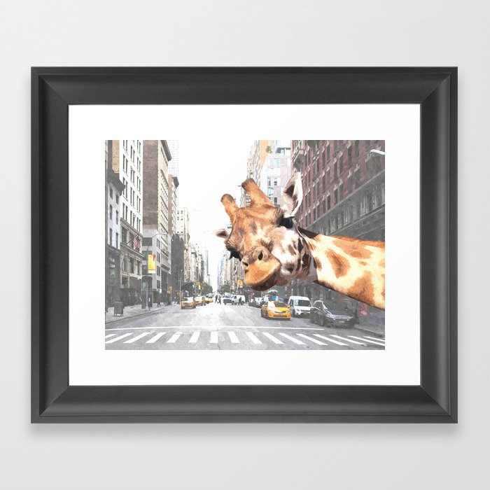 Selfie Giraffe in New York Framed Art Print