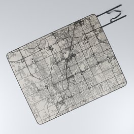 Olathe USA - Black and White city Map Picnic Blanket