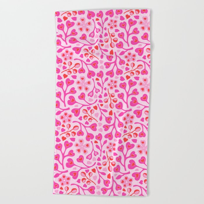 WITH LOVE FLORAL HEARTS AND LOVE PATTERN Beach Towel