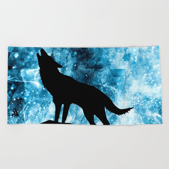 Howling Winter Wolf snowy blue smoke Beach Towel