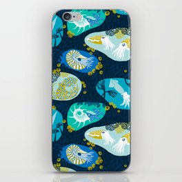 Cephalopods through time iPhone Skin