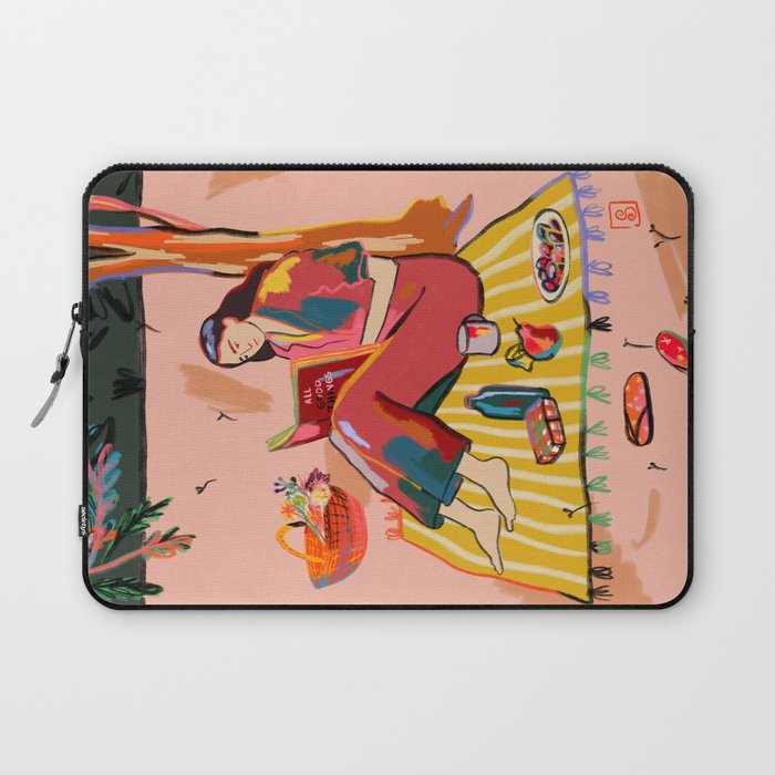 AUTUMN PICNIC IN A PARK Laptop Sleeve
