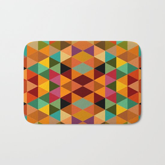 Middle Triangles Bath Mat