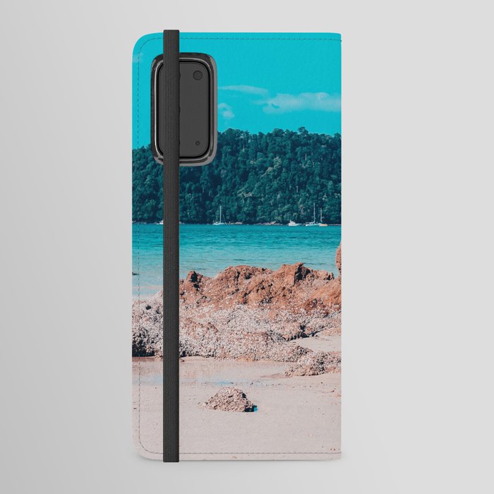 Hole in rock | Nature Android Wallet Case