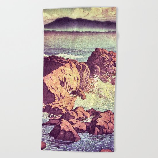 Stopping by the Shore at Uke Beach Towel