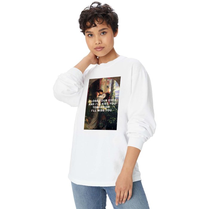 Zara romeo store and juliet sweatshirt