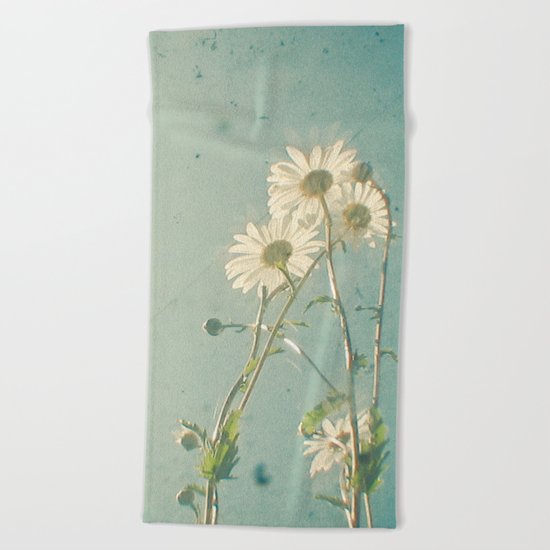 The Daisy Family Beach Towel