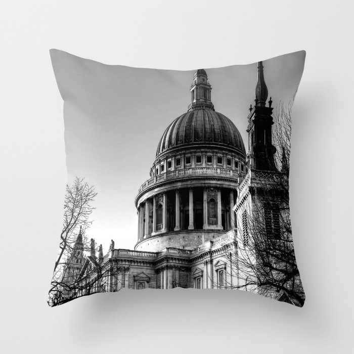 St Pauls, London Throw Pillow