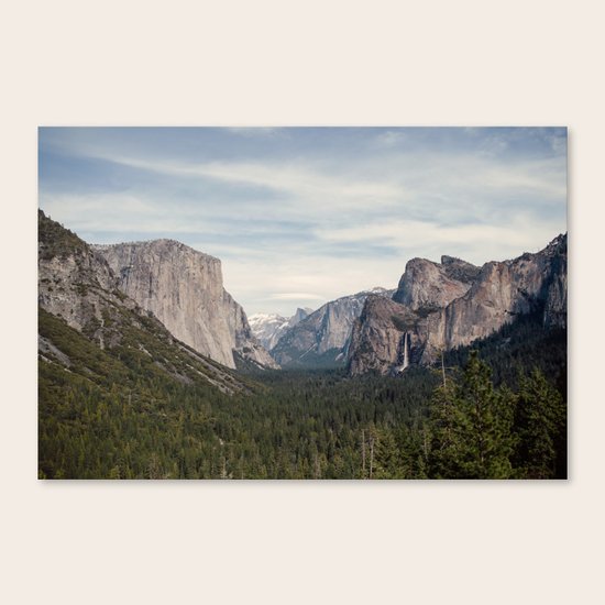 Yosemite Valley Canvas Print