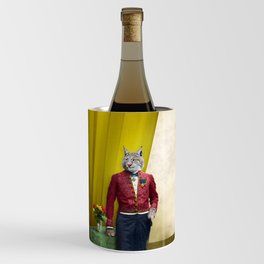 Portrait of Sir Linus Lynx Wine Chiller