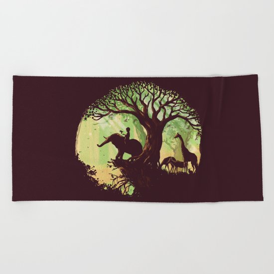 The jungle says hello Beach Towel