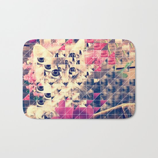 SWEET KITTEN WITH FLOWERS (TRIANGLES) Bath Mat
