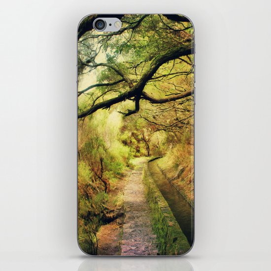 wonderLand iPhone Skin