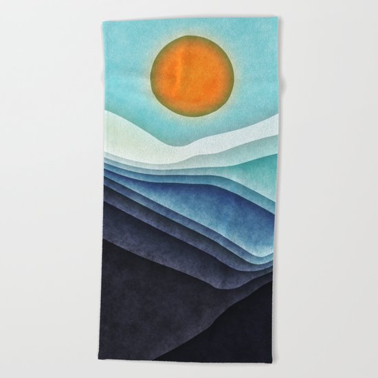 Sunshine Over Blue Mountains Beach Towel