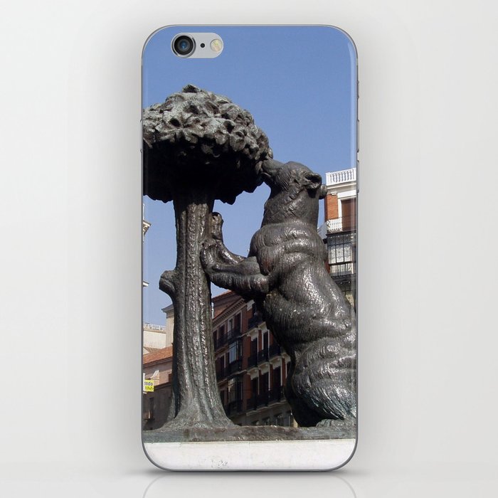 Spain Photography - The Bear And The Strawberry Tree Sculpture  iPhone Skin